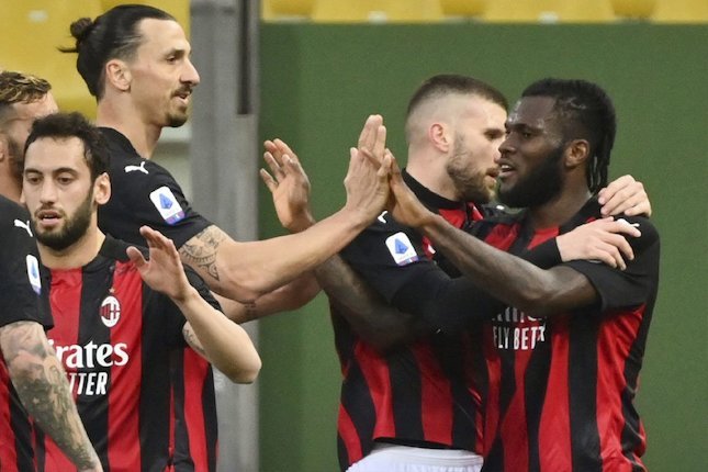 Kalulu Beber Kunci Milan Kalahkan Parma Kalulu Beber Kunci Milan Kalahkan Parma
