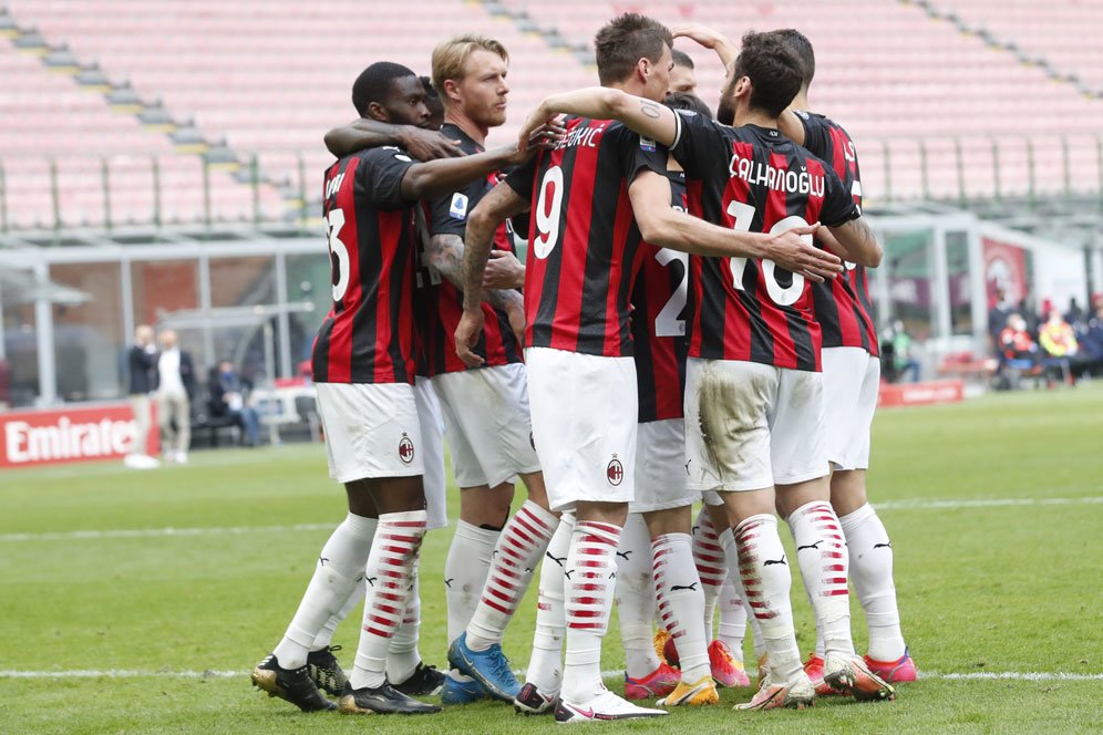 Masih Optimis Bisa Tembus Zona Liga Champions, AC Milan?