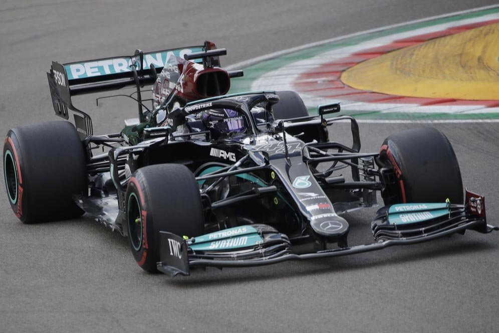 Hasil Kualifikasi Formula 1 GP Spanyol: Lewis Hamilton Sabet Pole Ke-100