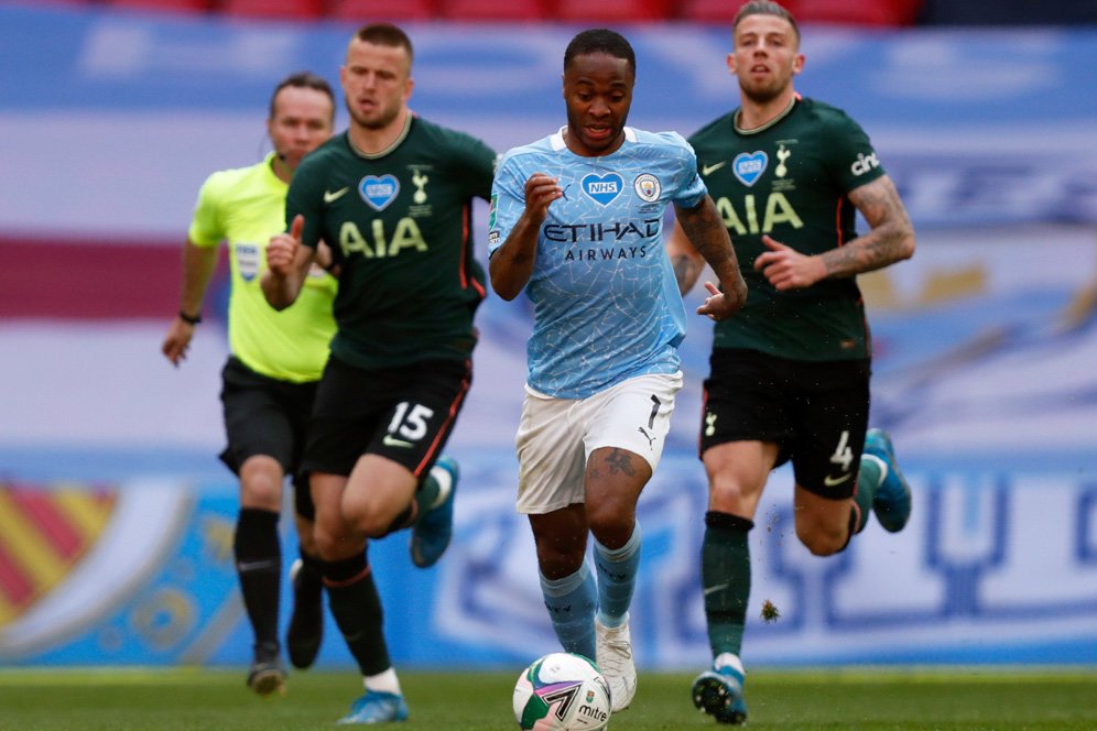 Manchester City Lepas Sterling demi Datangkan Cristiano Ronaldo? Manchester City Lepas Sterling demi Datangkan Cristiano Ronaldo?