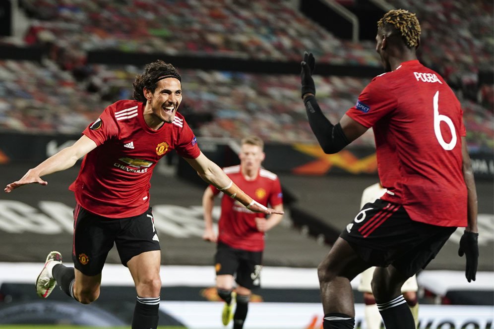 Rapor Pemain Manchester United Saat Bantai AS Roma: Bruno dan Cavani Ugal-ugalan, Maguire Mbuh!