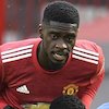 Krisis Bek Tengah, Manchester United Bakal Pulangkan Axel Tuanzebe?