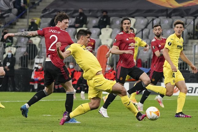Gerard Moreno saat mencetak gol di laga final Liga Europa 2021 antara Villarreal vs Manchester United, Kamis (27/05/2021) dini hari WIB. (c) Pool AFP via AP Photo