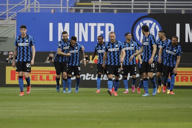 Pemain Inter Milan merayakan gol yang dicetak Roberto Gagliardino ke gawang Sampdoria pada ajang Serie A, Sabtu (9/5/2021) malam WB. (c) AP Photo