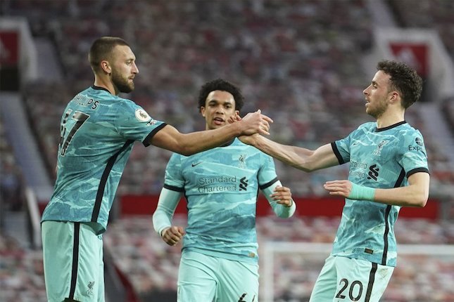 Skuat Liverpool merayakan gol Diogo Jota ke gawang Manchester United (c) AP Photo