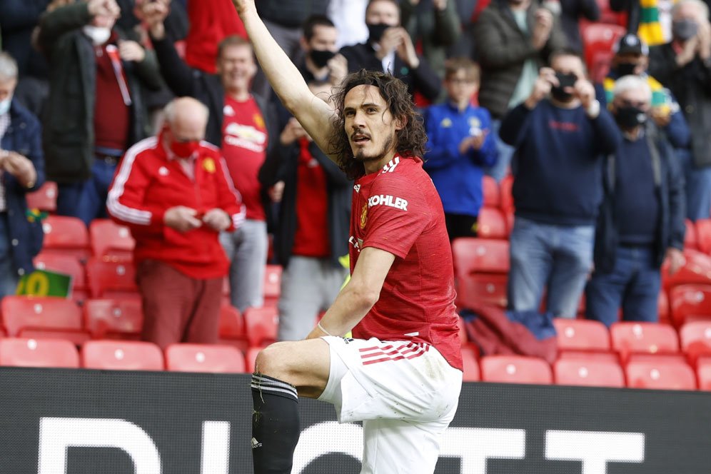 Edinson Cavani Restui Manchester United Rekrut Harry Kane