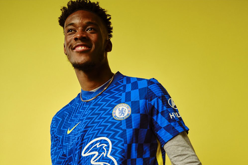 Komentar Warganet Soal Jersey Baru Chelsea: Bikin Puyeng, Kayak Tes CPNS