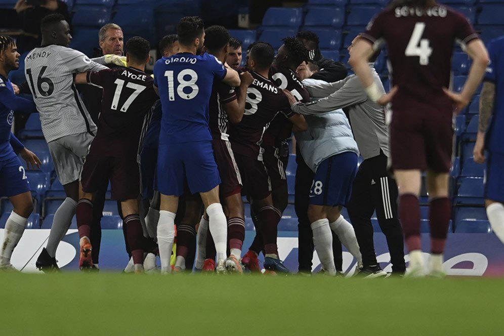 Momen Ketika Thiago Silva dan Pemain Chelsea Ngamuk ke Daniel Amartey