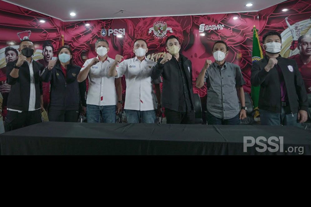 Kunjungi Kantor PSSI, RANS Cilegon FC Minta Bimbingan Iwan Bule Kunjungi Kantor PSSI, RANS Cilegon FC Minta Bimbingan Iwan Bule