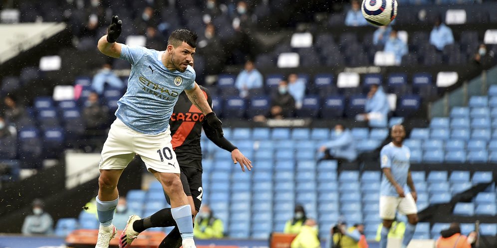 Lampu Hijau! Suarez Restui Barcelona Rekrut Aguero