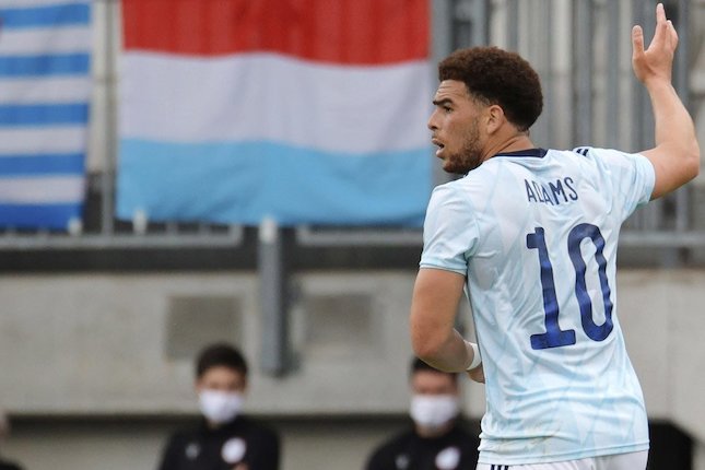 Che Adams