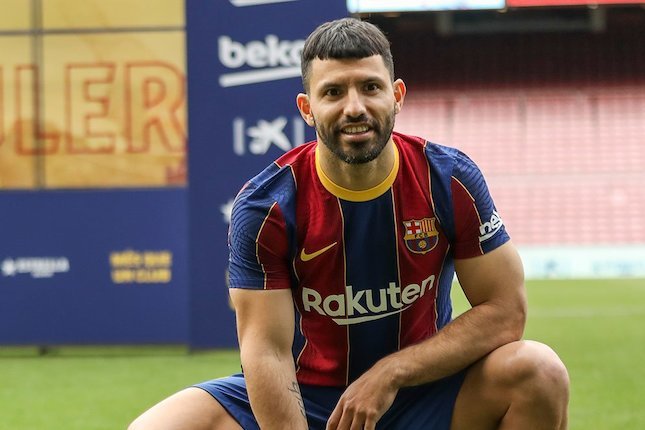 Sergio Aguero diperkenalkan sebagai pemai baru Barcelona pada Selasa (1/6/2021) dinihari WIB. (c) AP Photo