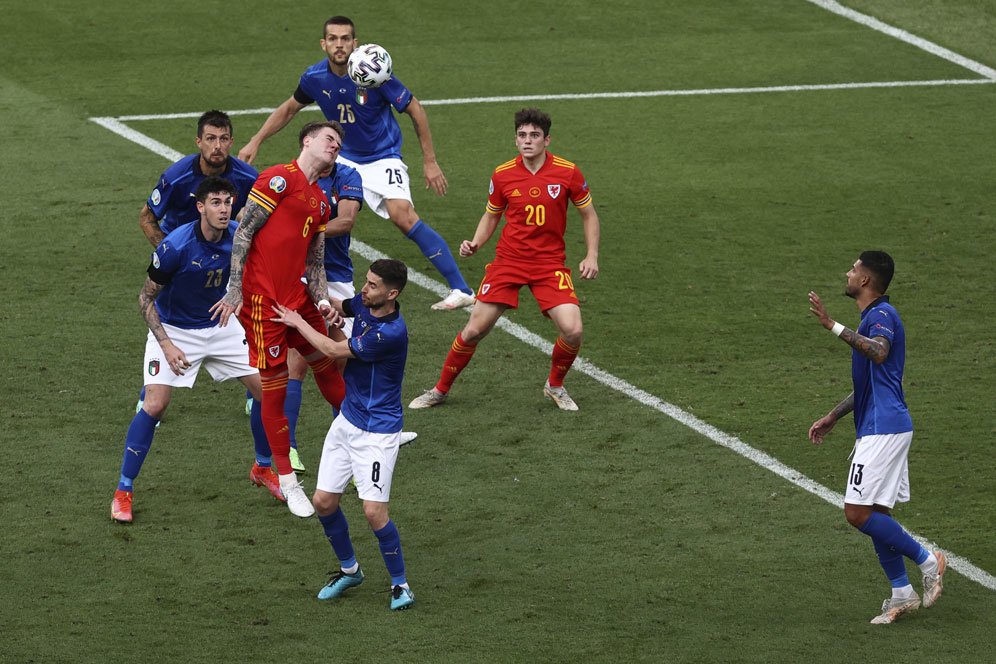 Italia Libas Wales, Suara Netizen: Pessina Bukan Pessi, Semoga Bensinnya Cukup Sampe Juara!
