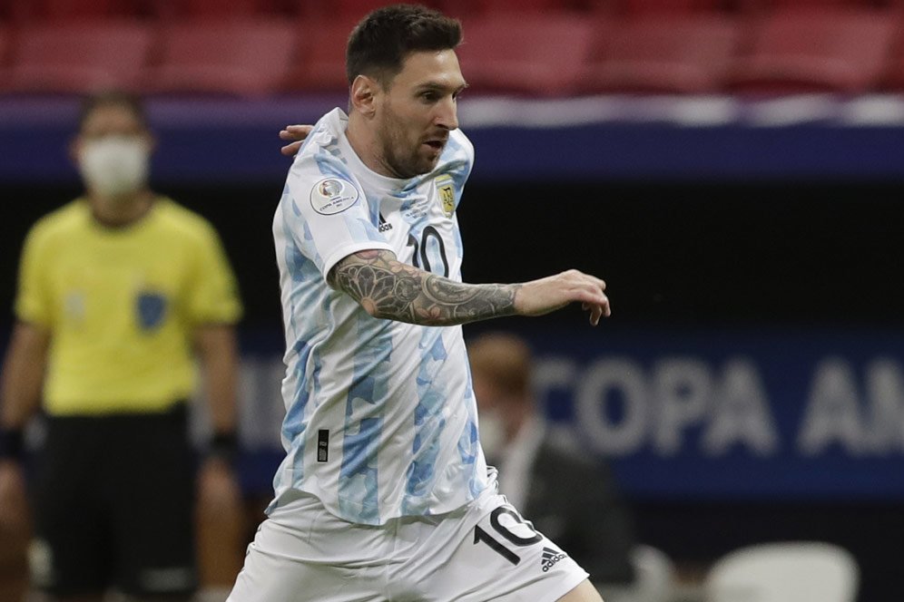 Pemain Argentina Tidak Harus Selalu oper Bola ke Messi, Ini Alasannya!