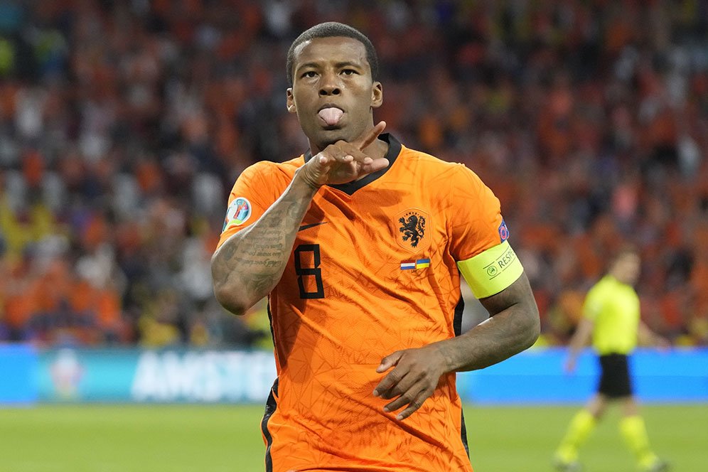 Stok Gelandang Melimpah, Liverpool Diklaim Tidak Perlu Cari Pengganti Wijnaldum