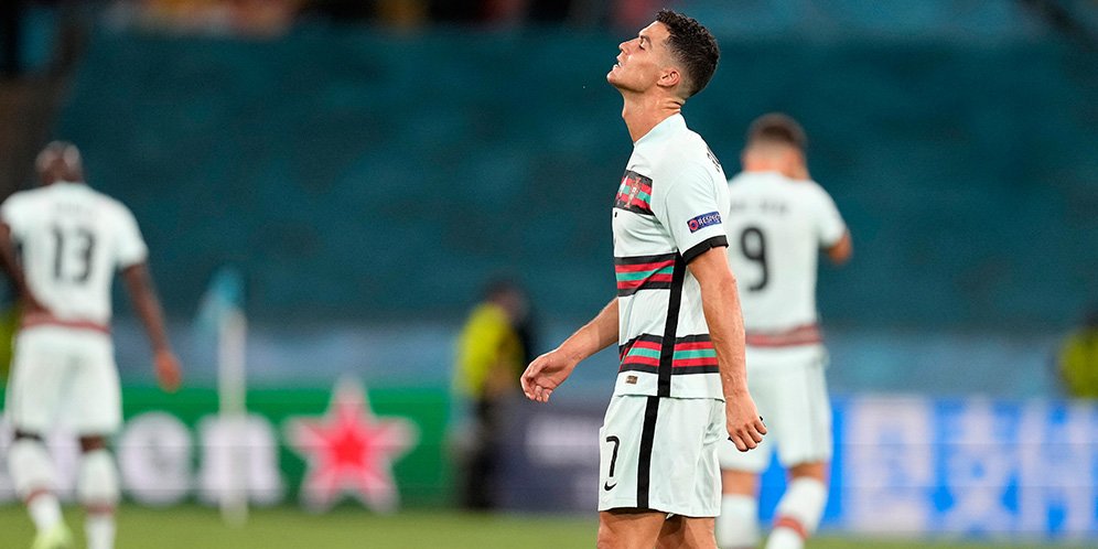 Portugal Tersingkir dari Euro 2020, Cristiano Ronaldo Cuma Bisa Bilang Begini