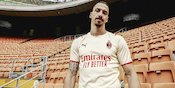 AC Milan Rilis Jersey Away 2021-22, Kata Fans: Kek Seragam Putih Sekolah Keseringan Pake Pemutih