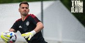 Balik Kucing, Tom Heaton Incar Posisi Kiper Utama Manchester United