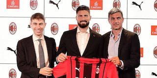Olivier GIroud resmi menjadi pemain AC Milan (c) AC Milan Official