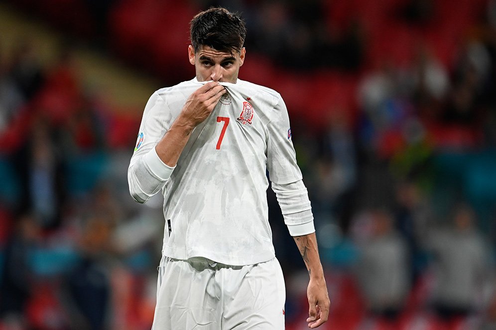 Di Balik Kegagalan Penalti Alvaro Morata: Cedera, tapi Memaksa