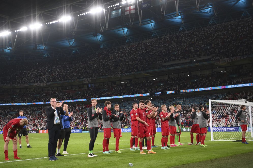 Suara Fans: Ketua Panitia ke Final Lewat Jalur Diving, Salam Hormat buat Denmark