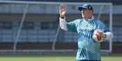 Apa yang Membuat Robert Alberts Menerima Sodoran Kontrak Jangka Panjang di Persib? Apa yang Membuat Robert Alberts Menerima Sodoran Kontrak Jangka Panjang di Persib?