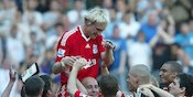 Ekstrim! Legenda Liverpool Sami Hyypia Nekat Bakar Diri! Ekstrim! Legenda Liverpool Sami Hyypia Nekat Bakar Diri!