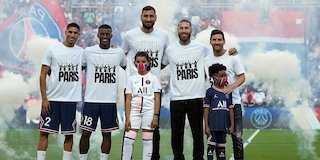 PSG memamerkan rekrutan baru mereka di bursa transfer musim panas 2021 (c) AP Photo