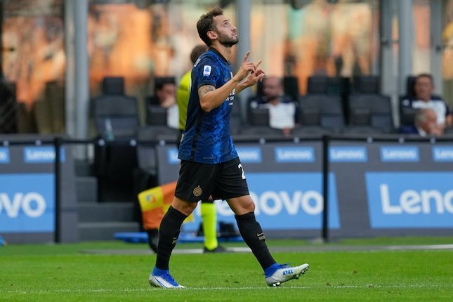 Pemain Inter Milan Hakan Calhanoglu. (c) AP Photo