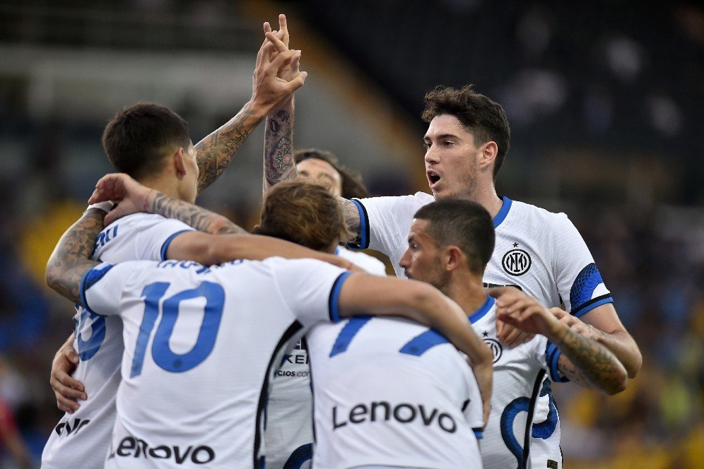 Hasil Pramusim: Tanpa Romelu Lukaku, Inter Milan Kalahkan Parma 2-0 Hasil Pramusim: Tanpa Romelu Lukaku, Inter Milan Kalahkan Parma 2-0