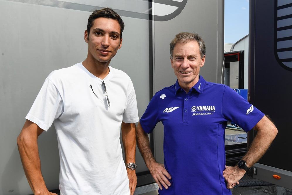 Tes Kedua Toprak Razgatlioglu Dihadiri Bos Yamaha, Tanda Serius ke MotoGP 2024? Tes Kedua Toprak Razgatlioglu Dihadiri Bos Yamaha, Tanda Serius ke MotoGP 2024?