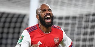 Brush Dong!  Arsenal Offer Lacazette to AC Milan thumbnail