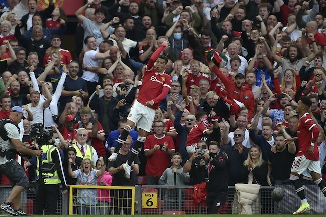 Selebrasi Cristiano Ronaldo usai cetak gol untuk Manchester United (c) AP Photo