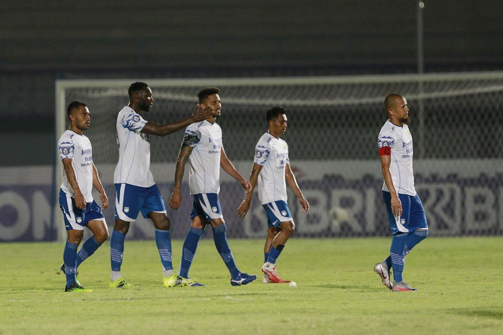 Supardi Kecewa, Robert Alberts Akui Pemain Persib Bandung Tidak Maksimal