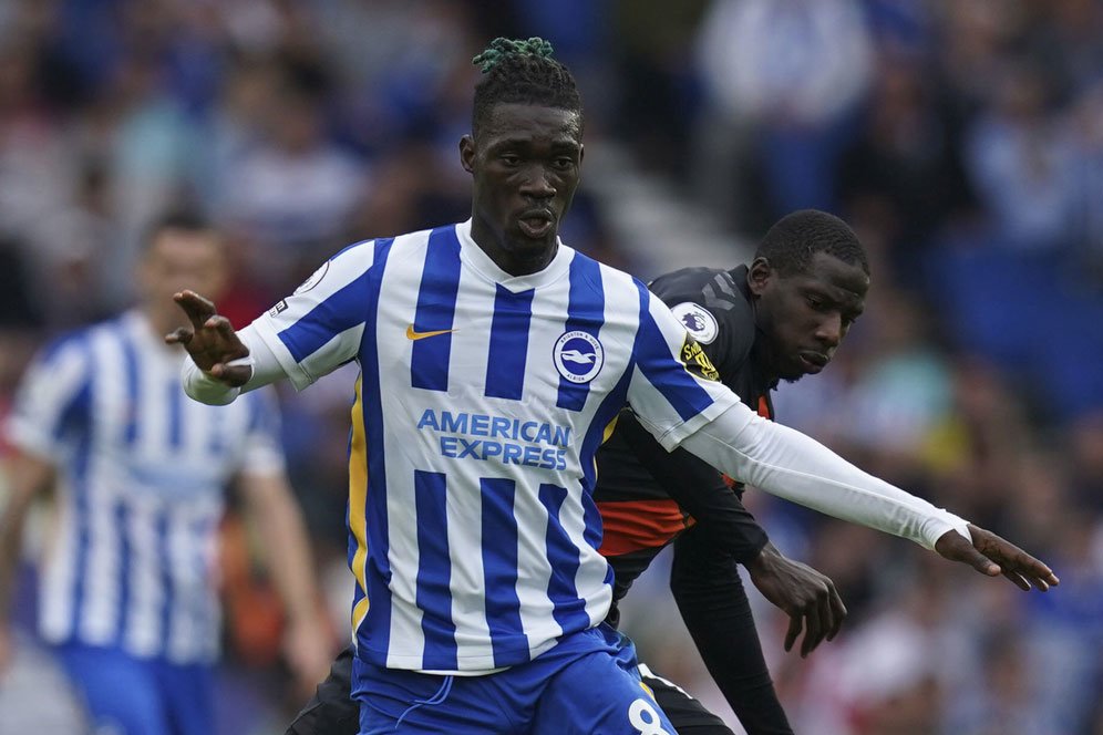 Diincar Manchester United, Brighton Pasrah Jika Yves Bissouma Pergi