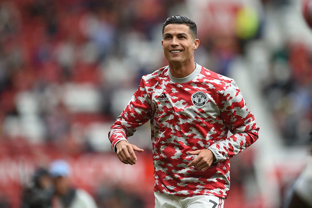 Cakepnya Penampakan Cristiano Ronaldo di Sesi Pemanasan MU vs Newcastle