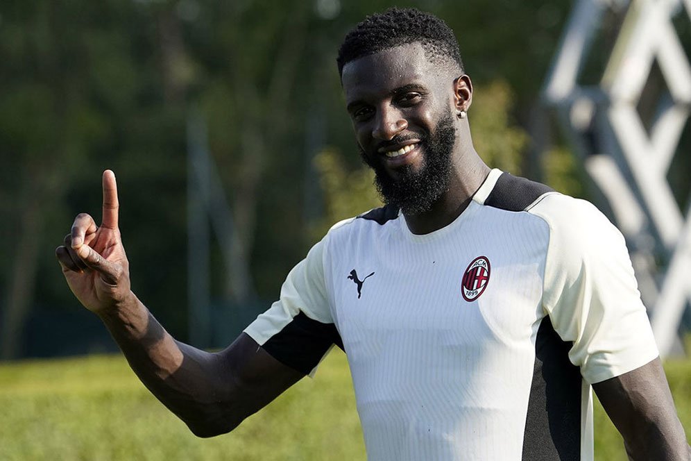 Yuk Bisa Yuk! Bakayoko Yakin Milan Sanggup Bersaing Raih Scudetto