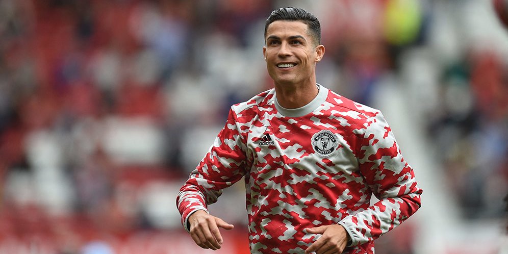 Lionel Messi Hebat, tapi 3 Hal Ini Buat Ronaldo Lebih Komplet! Lionel Messi Hebat, tapi 3 Hal Ini Buat Ronaldo Lebih Komplet!