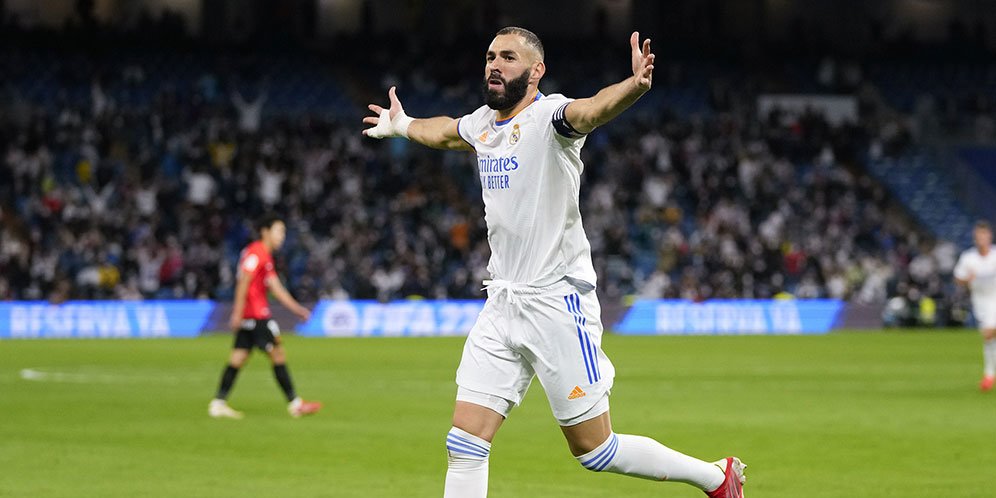 Keterlibatan 15 Gol, Karim Benzema Raja Eropa!