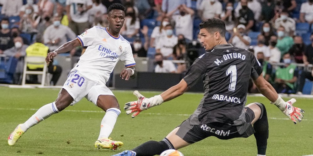 8 Monster Real Madrid Awal Musim 2021 2022 Vinicius Tajam Nacho Solid Rodrygo Supersub Bola Net