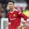 Kesal Berat? Ronaldo Langsung Masuk Ruang Ganti Usai MU Ditahan Imbang Everton