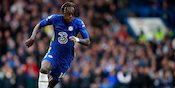 Hanya Bayern Munchen yang Bisa Melihat Potensi Trevoh Chalobah Hanya Bayern Munchen yang Bisa Melihat Potensi Trevoh Chalobah