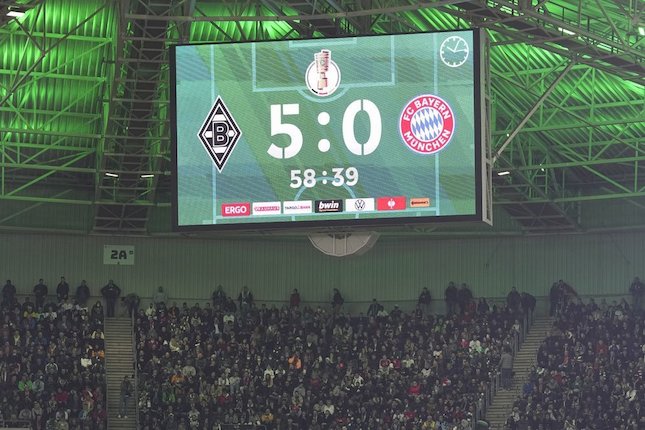 Bayern Munchen menelan hasil memalukan saat berjumpa Borussia Monchengladbach di DFB Pokal, kalah 5-0 (c) AP Photo
