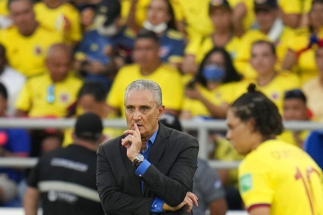 4. Tite (Brasil) - 3 Juta Pounds (Rp53,6 Miliar)