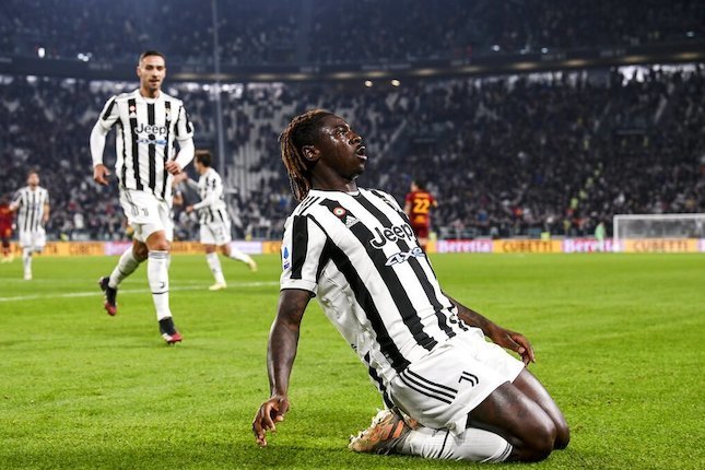 Selebrasi Moise Kean setelah mencetak gol di laga Juventus vs AS Roma, Senin (18/10/2021) dini hari WIB. (c) AP Photo