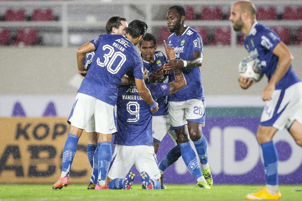 BRI Liga 1: Victor Igbonefo Ingin Persib Clean Sheet Pada Laga Kontra Persela