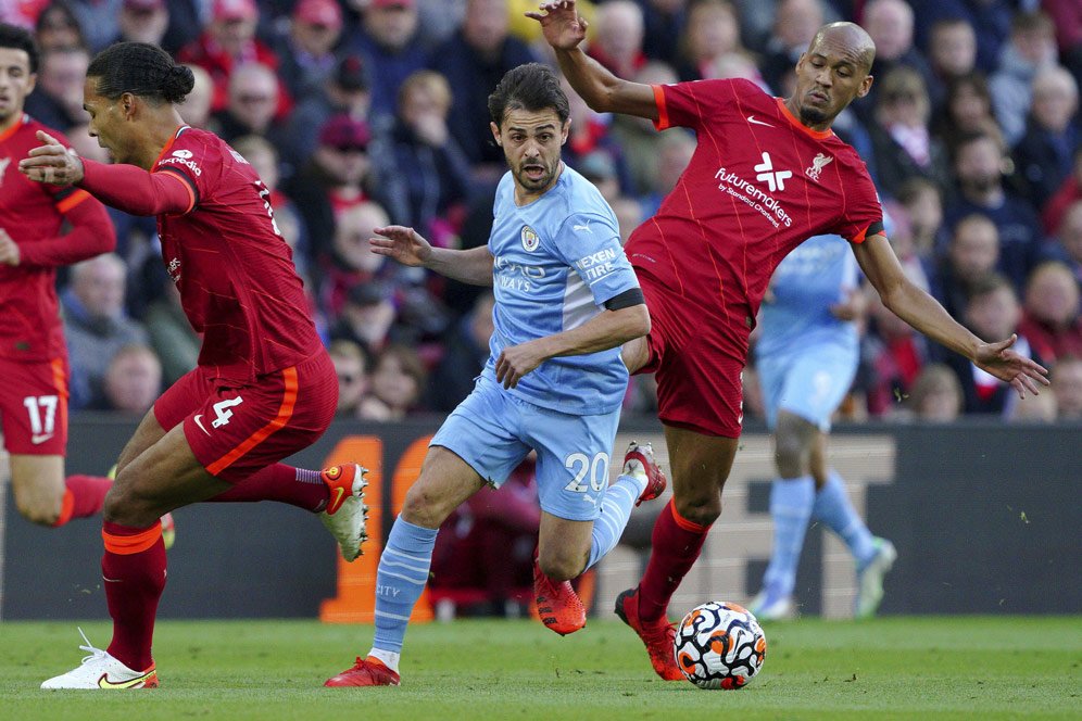 Bernardo Silva Mengacak-acak Liverpool: Maut! Virgil van Dijk Sampai Makan Rumput!