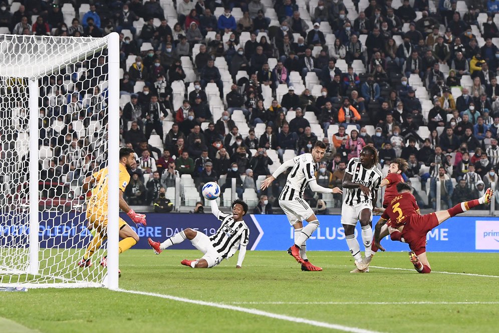 Hasil Pertandingan Juventus vs AS Roma: Skor 1-0