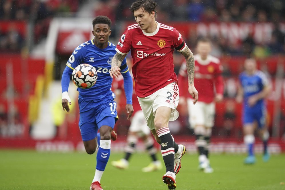 Mantap! Victor Lindelof Bisa Perkuat MU di Derby Manchester