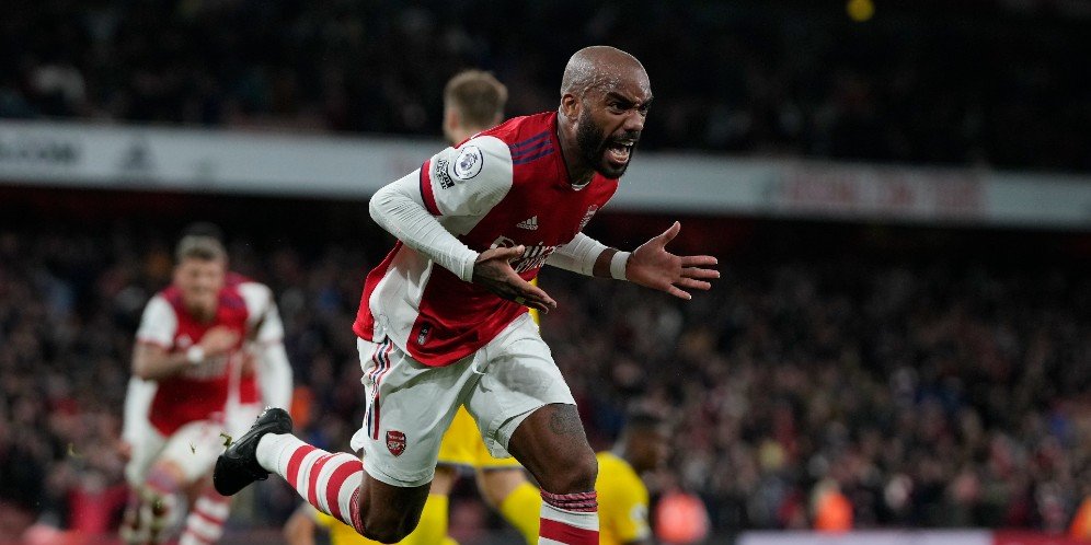 Cari Striker Baru, Milan Ramaikan Perburuan Alexandre Lacazette